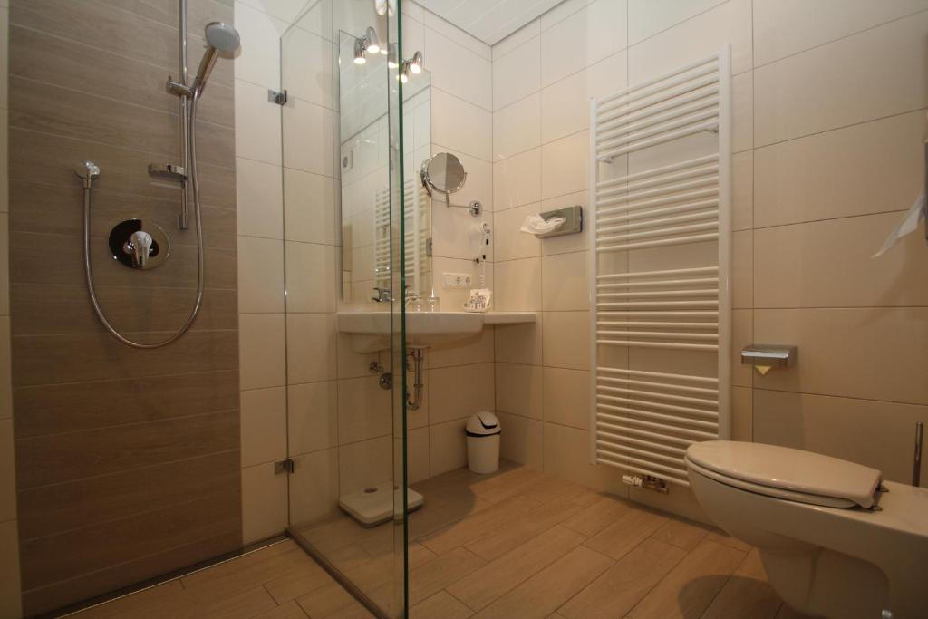 Hotel-Restaurant Gasthaus Bonimeier Niedergottsau Pokoj fotografie